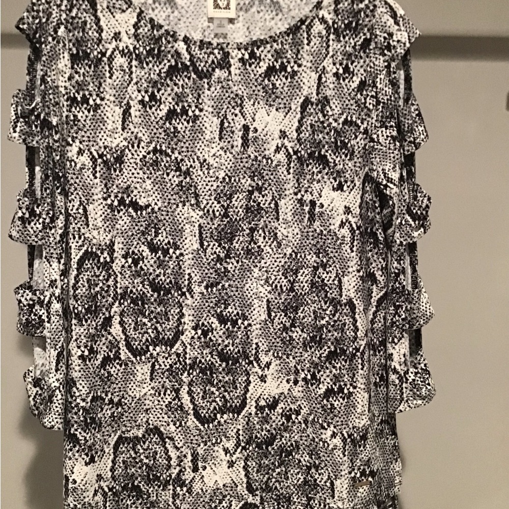 Anne Klein Stretch Top